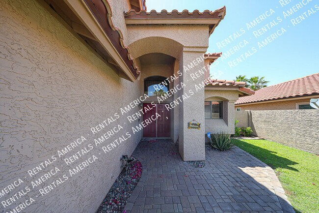 Foto del edificio - 12704 N 89th Pl