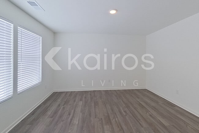 Foto del edificio - 273 Gaston Cir