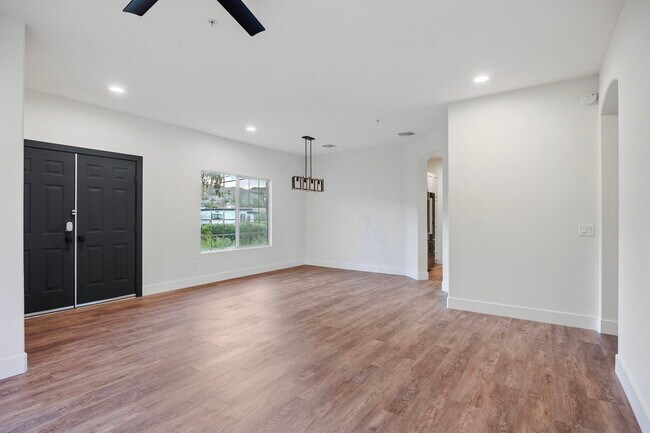 Foto del edificio - 38280 Bel Air Dr