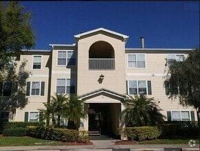 Building Photo - 18320 Bridle Club