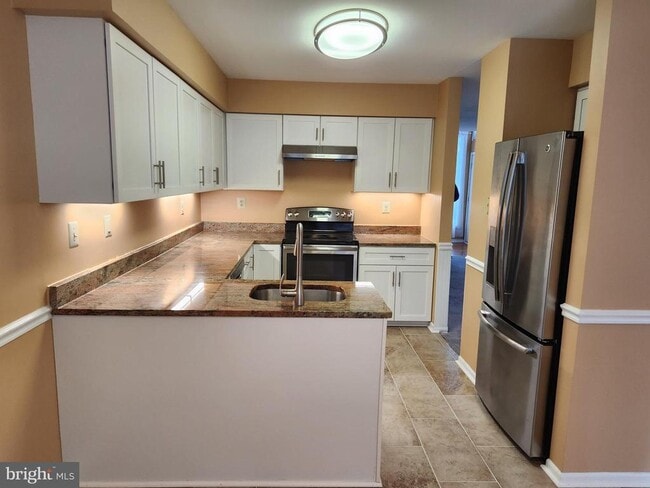 Foto del edificio - 449 Oakmont Ct