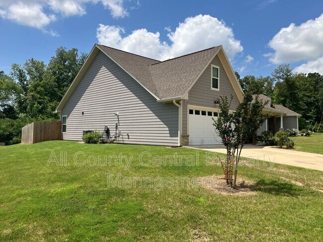 Foto del edificio - 3870 Barton Ln