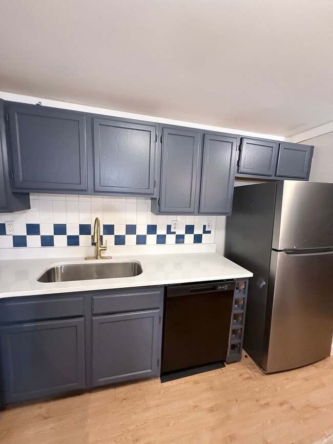 Building Photo - Three Bedroom Home in the Heart of Port Royal