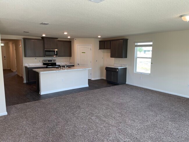 Foto del edificio - 75223 Bridgewater Dr