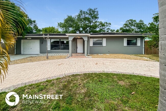 Building Photo - 1524 Sandy Ln