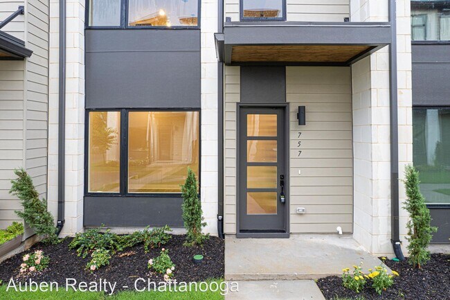 Building Photo - 2 br, 2 bath House - 757 Burnside Place