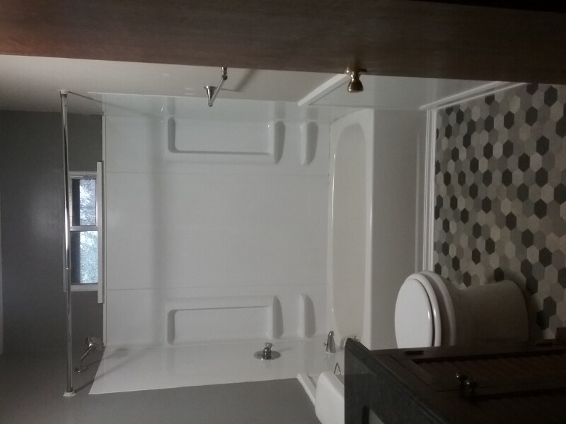 6 Easy St, Taylors, SC 29687 Room for Rent in Taylors, SC