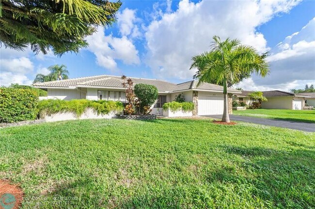 Building Photo - 11233 NW 20th Dr