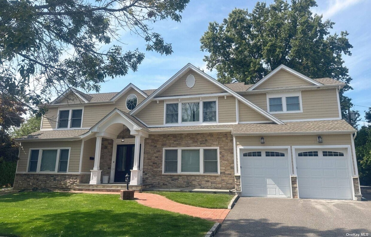 Foto principal - 11 Sagamore Way S