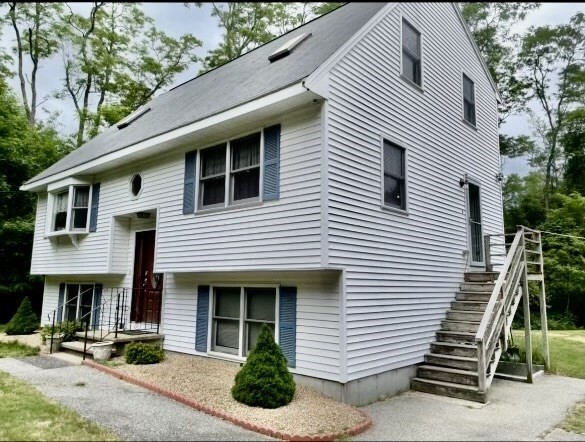 Foto principal - 70 Allen Rd