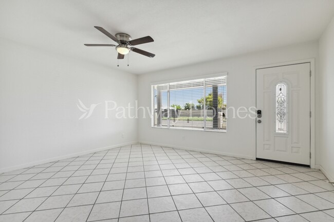 Foto del edificio - 2002 N 47th Ave