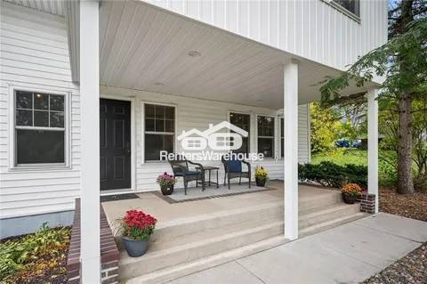 Foto del edificio - 6205 Wooddale Ave