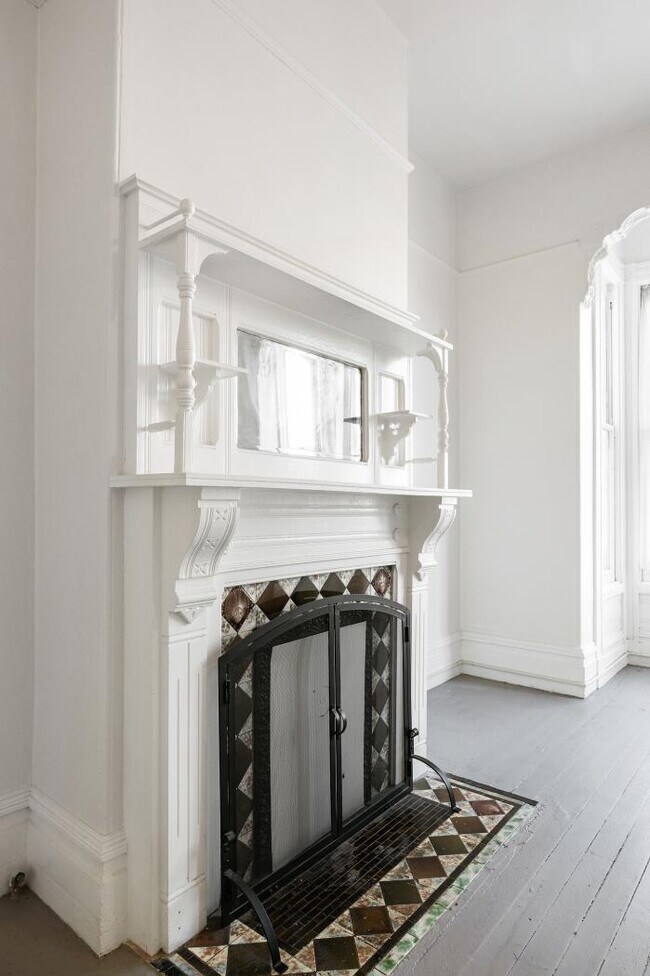 Building Photo - 4 bedroom in San Francisco CA 94110