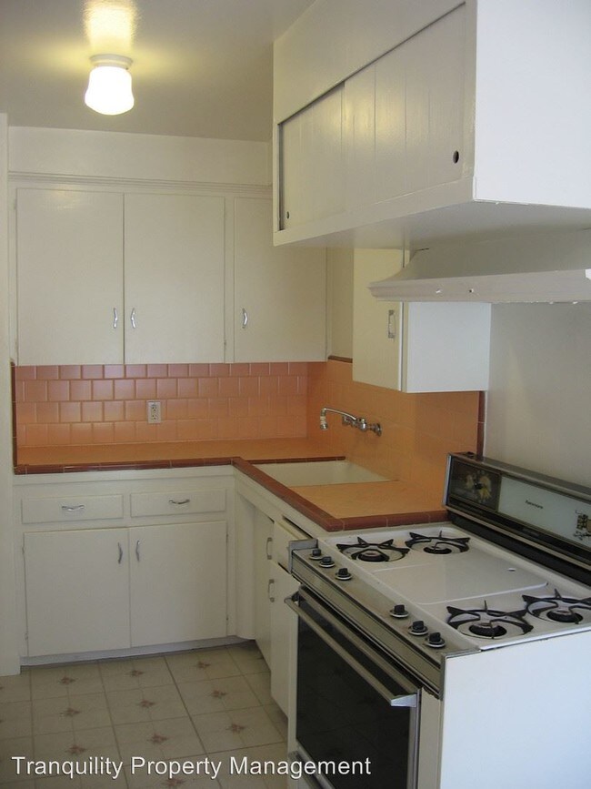 Foto del edificio - 3682-36885 Villa Terrace