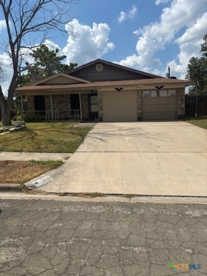 Building Photo - 1702 Sagebrush Dr