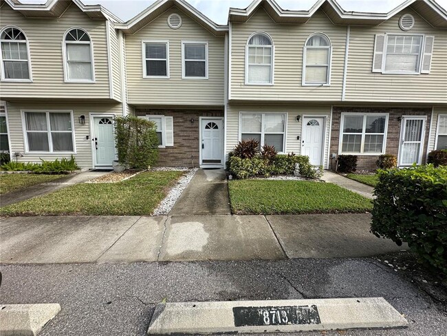 Foto del edificio - 8713 Liberty Pl