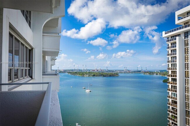 Foto del edificio - 11 Island Ave