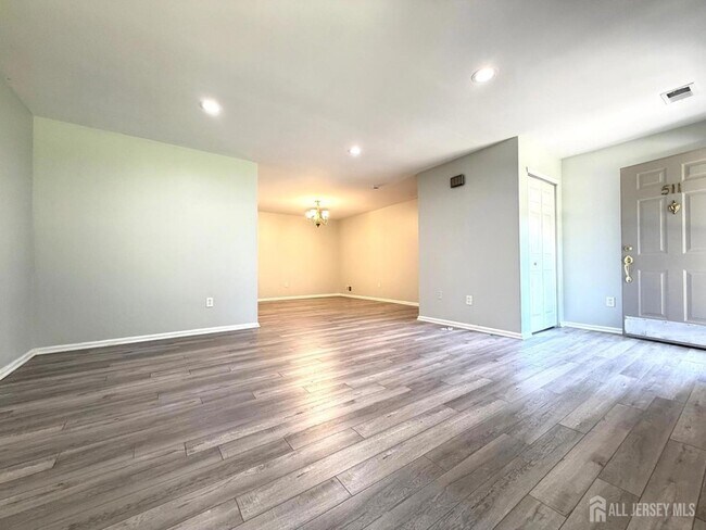 Foto del edificio - 511 Dunn Cir