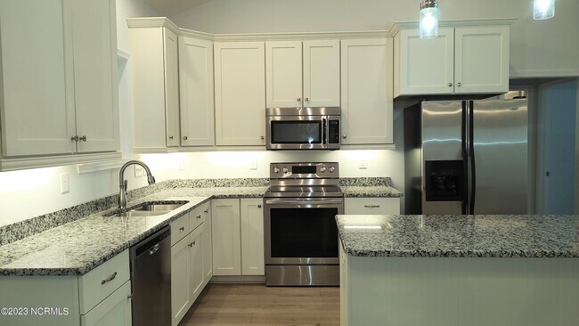 Building Photo - 9083 Oak Ridge Plantation Dr SW