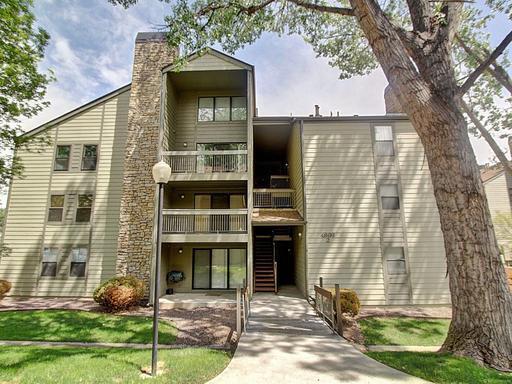 Foto del edificio - 4866 S Dudley St