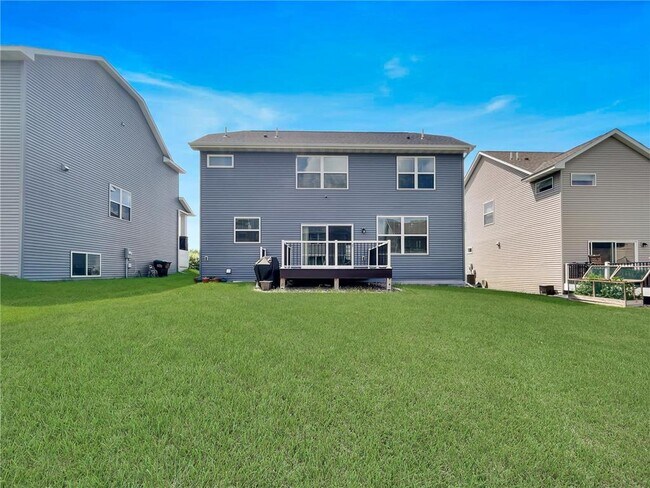 Foto del edificio - 9073 Degler Ln