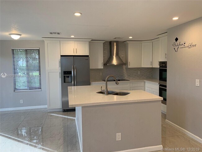 Foto del edificio - 8964 NW 40th St