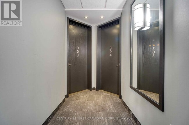 Building Photo - 1705 Fiddlehead Pl