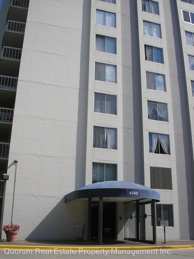 Foto del edificio - 4540 8th Ave NE