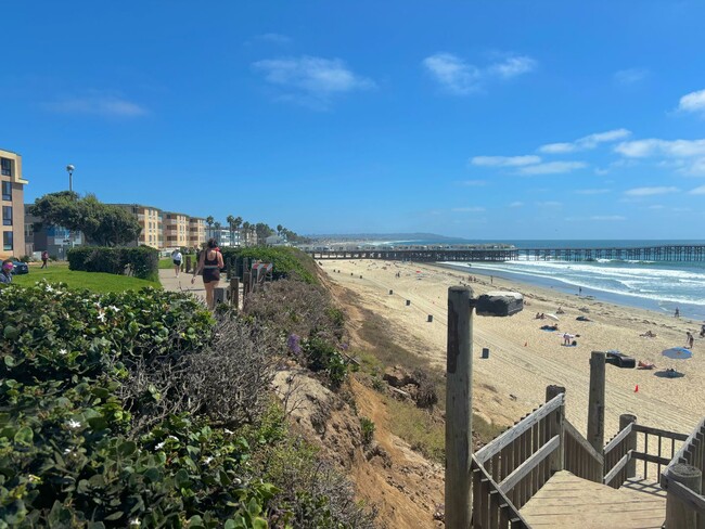 Foto del edificio - House for rent adjacent to the beach.