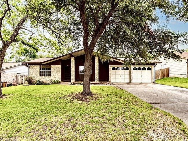 Building Photo - 1411 Desert Quail Ln