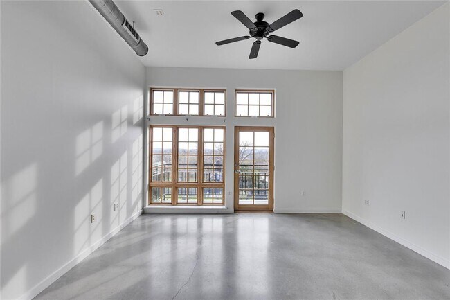 Foto del edificio - 2235 E 6th St