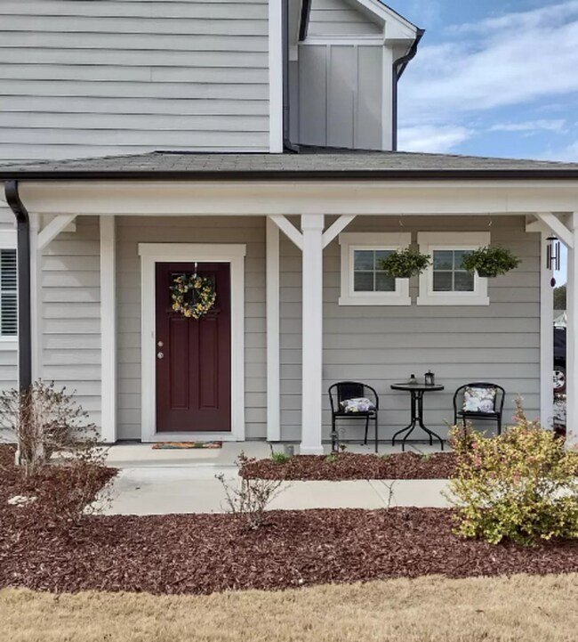 Building Photo - 2680 Impulsion Dr