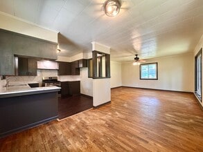 Building Photo - 2150 Porter St
