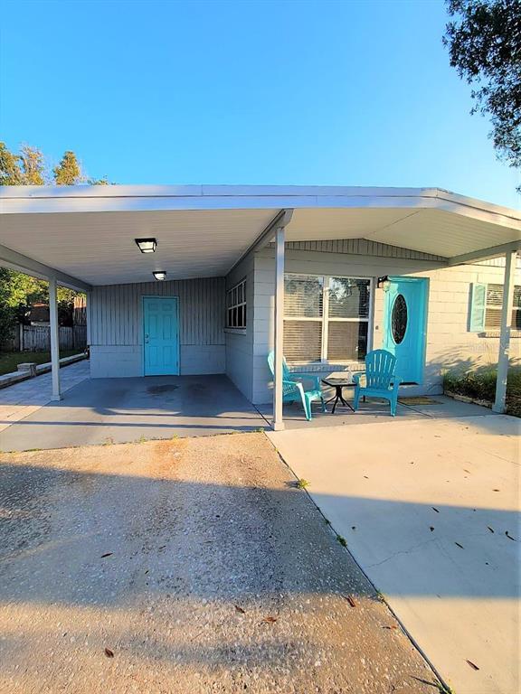 Building Photo - 513 Firefly Ln