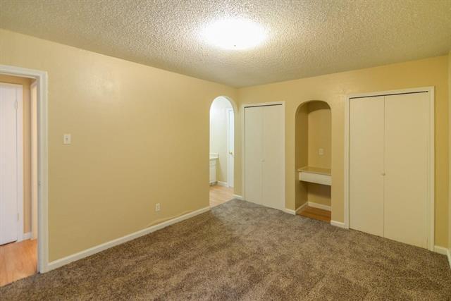 Foto del edificio - 115 Price Dr