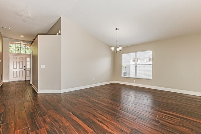 Foto del edificio - 31422 Wrencrest Dr