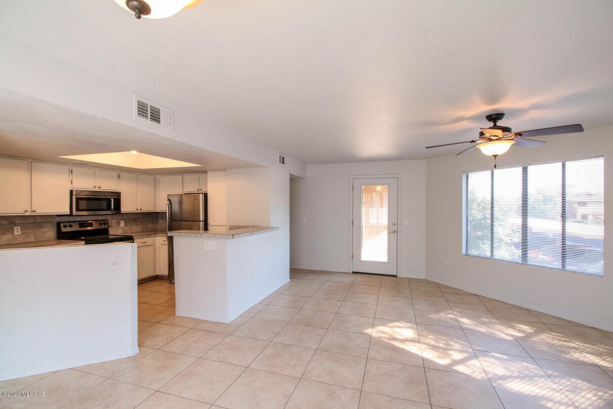 7255 E Snyder Rd Unit 7205, Tucson, AZ 85750 Condo for Rent in Tucson