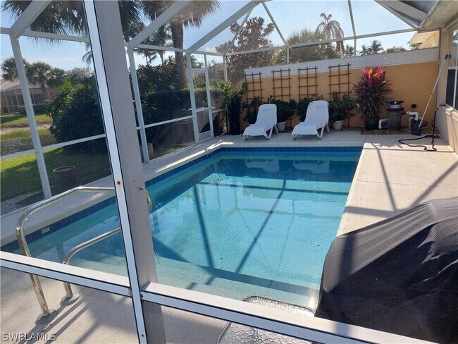 Foto del edificio - 7450 Emilia Ln