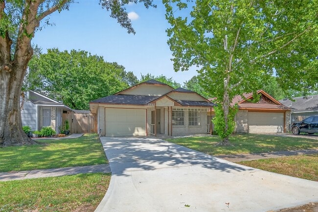 Building Photo - 23227 Prairie Bird Dr