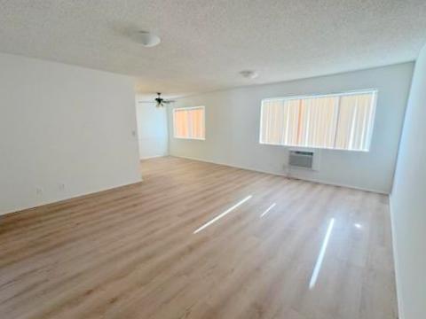 Foto del edificio - 1086 Springfield St