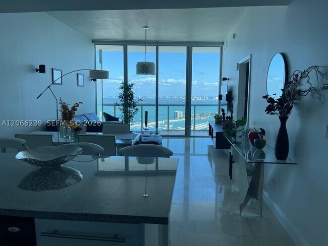 Building Photo - 888 Biscayne Blvd