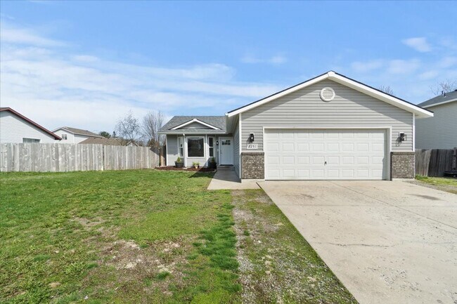 Foto del edificio - Stunning 3 bdrm 2 bath  Hayden Home!