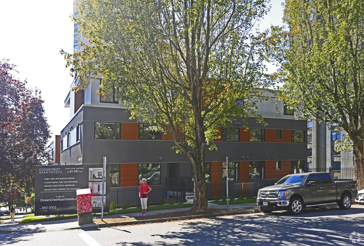 Photo du bâtiment - Ocean Crest Apartments