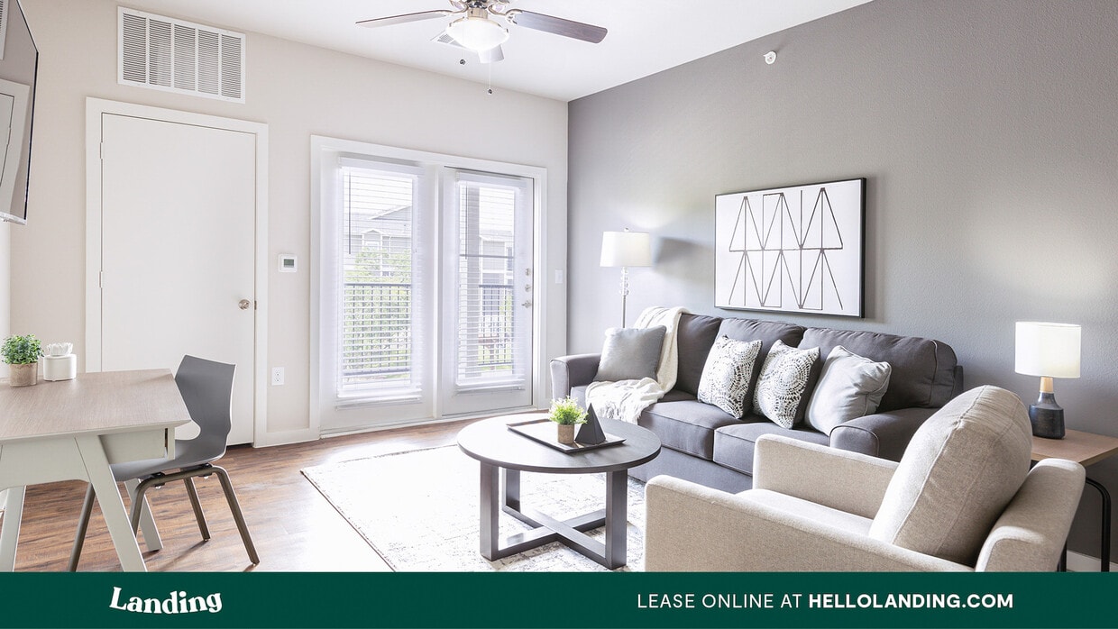 Primary Photo - 5002 N Loop 1604 E