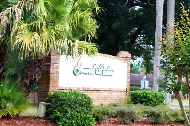 Foto del edificio - 8829 Coral Palms Ct