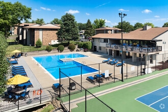 Building Photo - Whisper Hollow Apartments