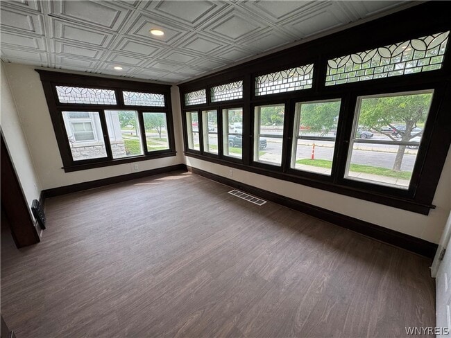Building Photo - 95 Humboldt Pkwy