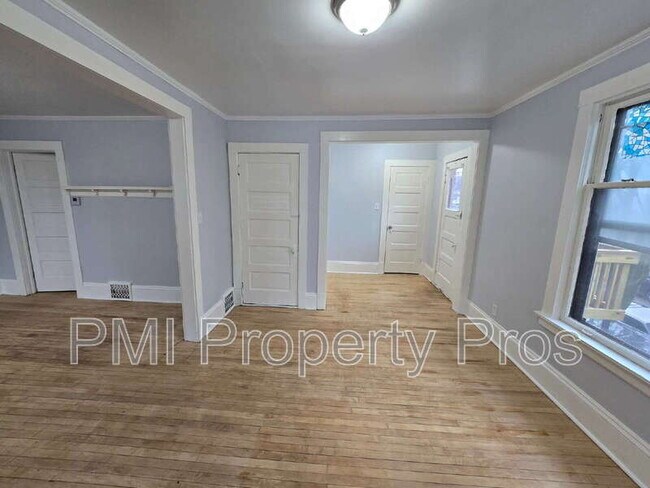 Foto del edificio - 3111 W Walnut St