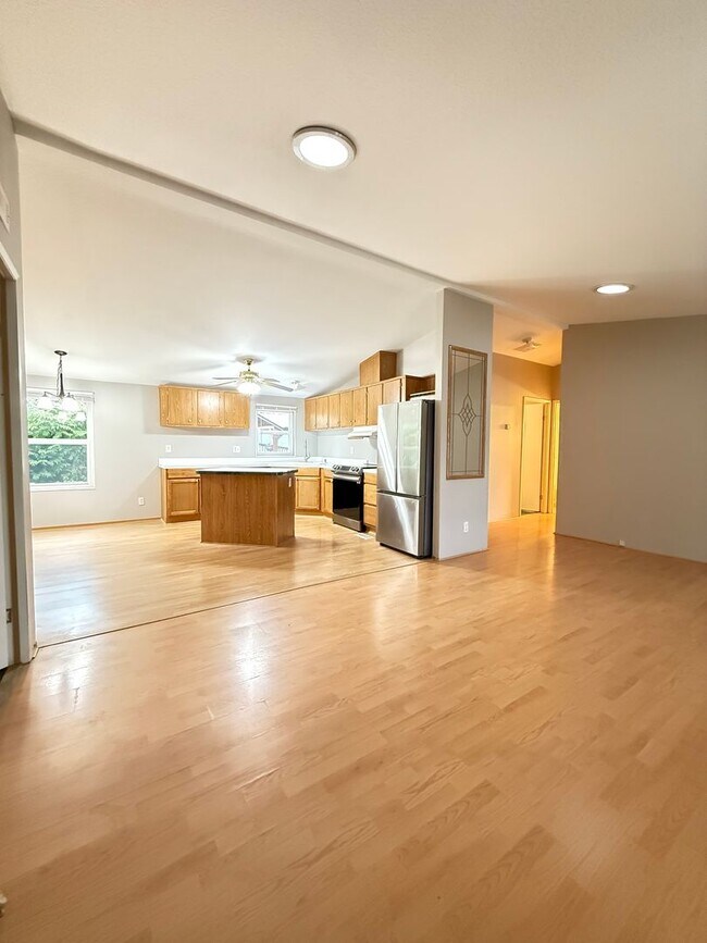 Foto del edificio - Beautifully Updated 3-Bed, 2-Bath Home wit...