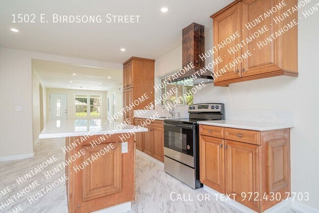 Foto del edificio - 1502 E Birdsong St